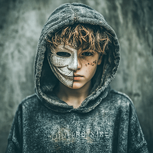 L’image de soi sans visage : pourquoi les « Faceless Creators » nous fascinent